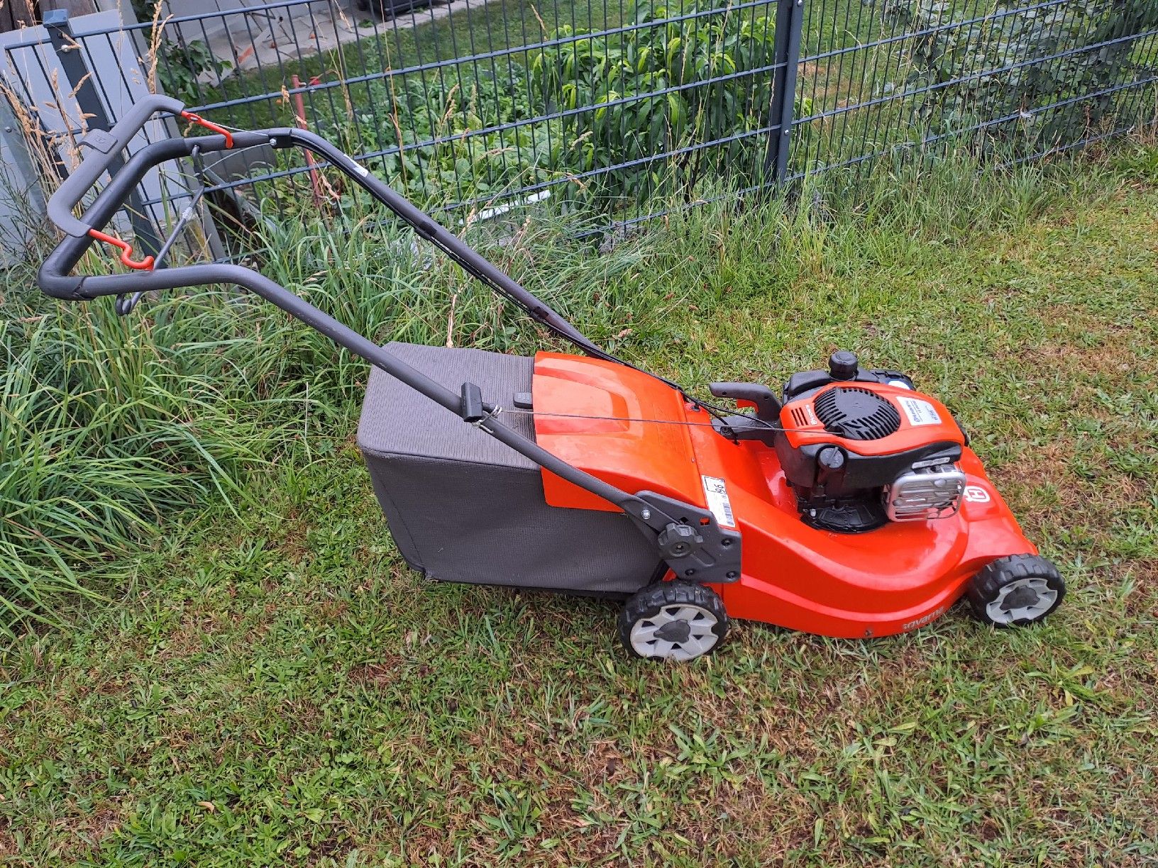 Husqvarna Tagliaerba: Husqvarna Rasenmäher – Usato da Gossau SG venduto da MX450 2