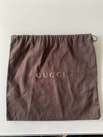 Sac à poussière Gucci authentique, parfait état!