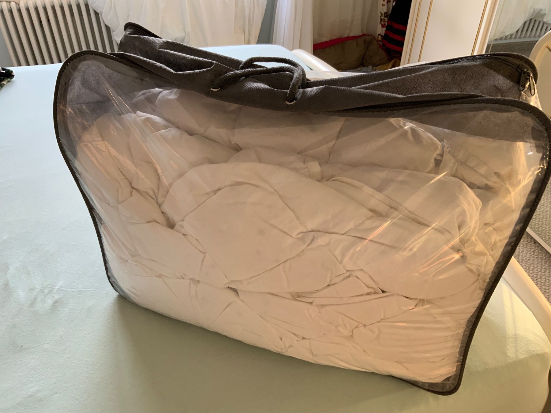 Coperte: Duvet doppel – Nuovo e nell'imballaggio originale da Langnau am Albis venduto da Judithsebi 1