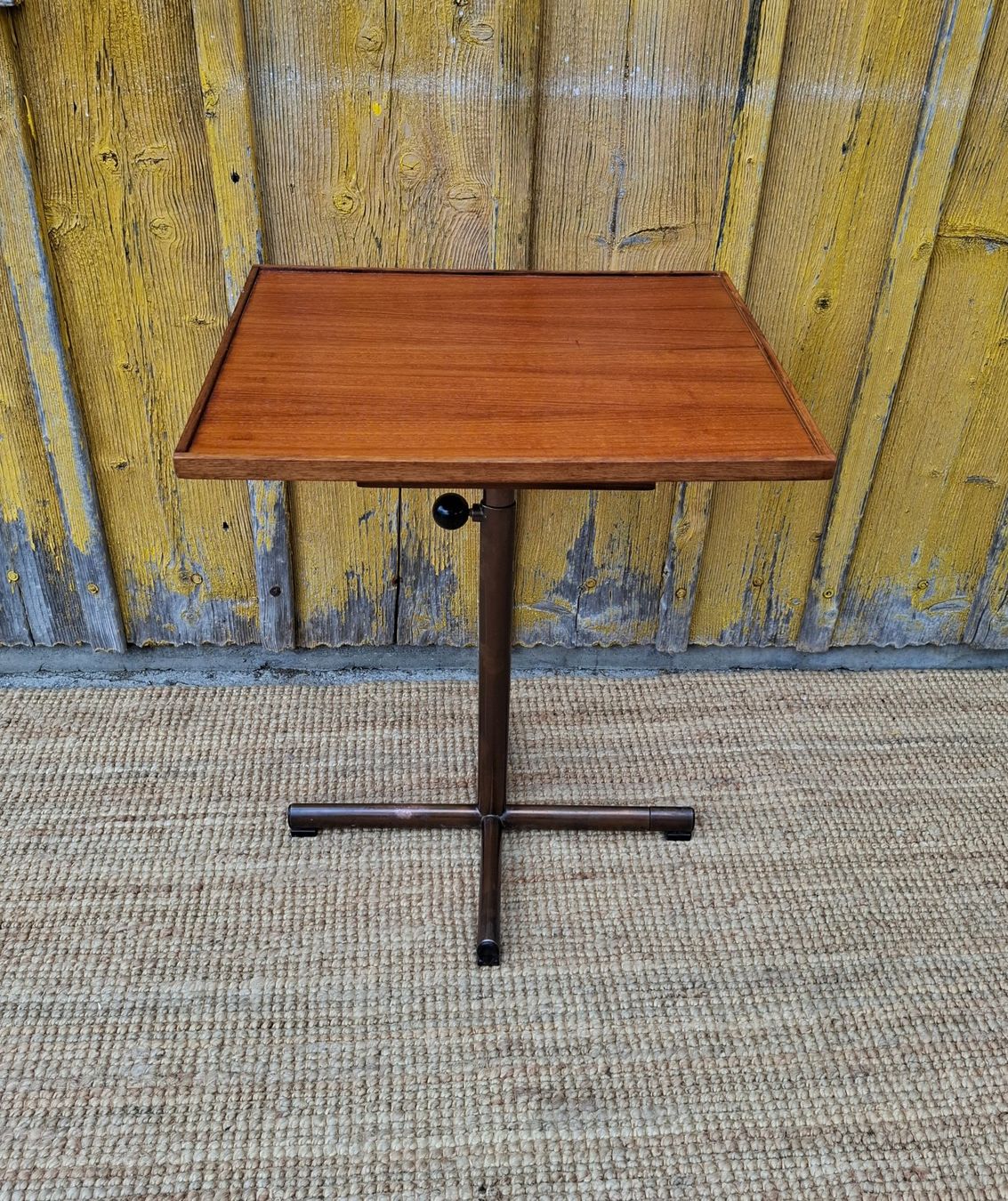 Embru Tavoli: UNIKAT Teak Embru Caruelle Tisch – Usato da Haslen AI venduto da Vintagelix 7