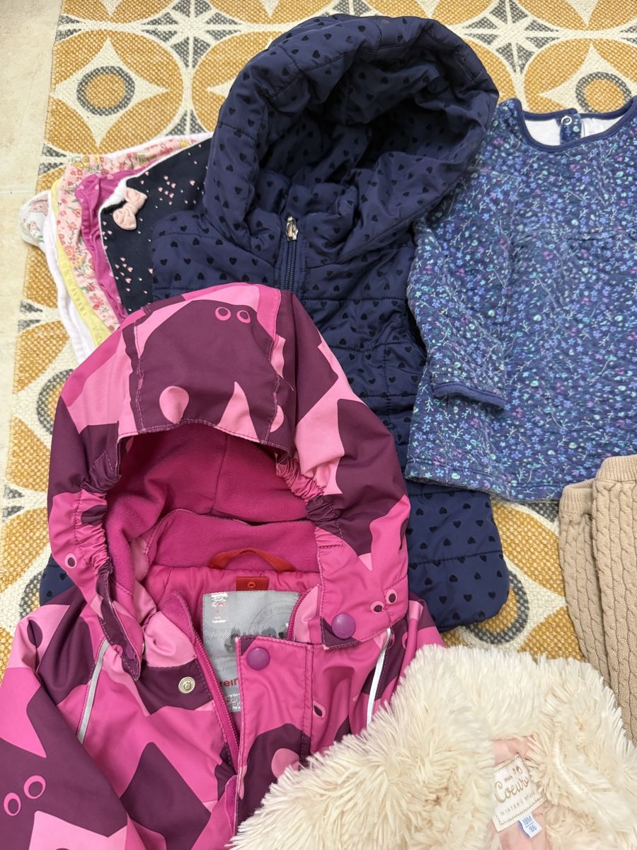 Lotti & Set di vestiti: Mädchen Kleiderpaket Grösse 86 Winter – Usato da Oberrohrdorf venduto da Rgf_b21 2