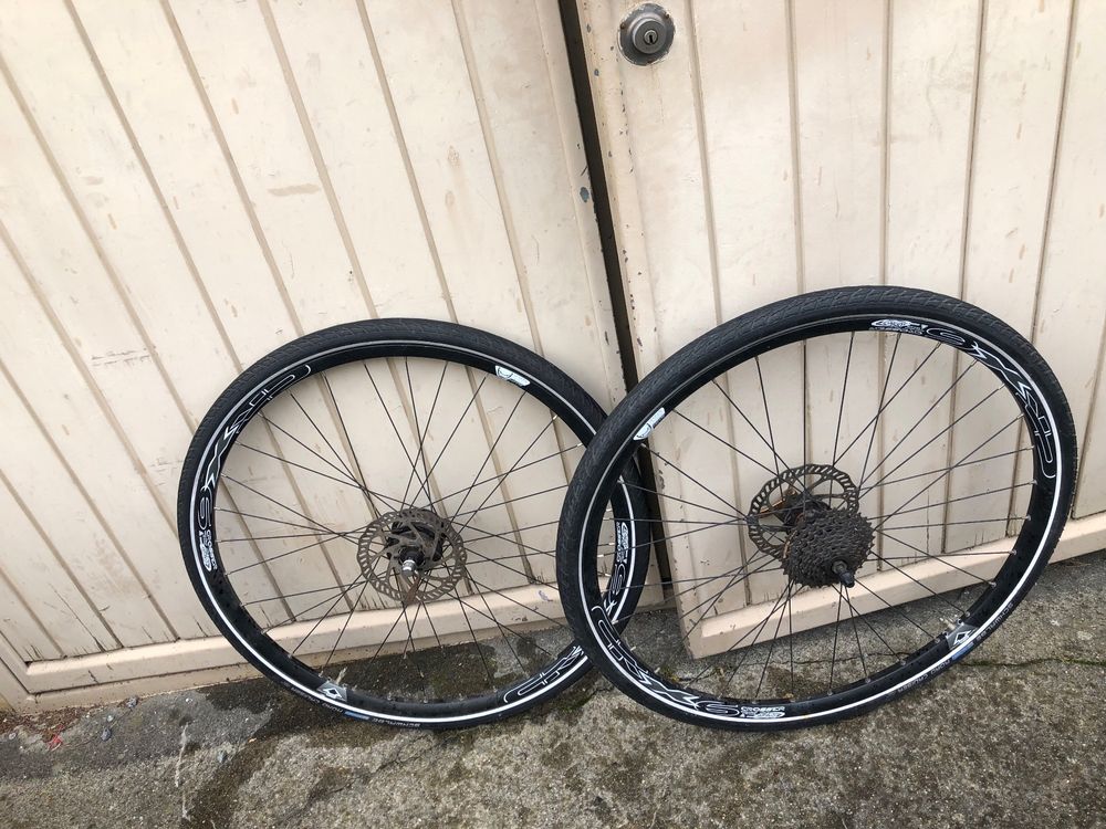 Crosser Disc -Räder 28 (Gebraucht) in Uster für CHF 80 – nur Abholung ...