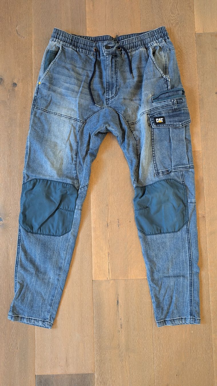 Caterpillar Jeans: CAT Arbeitshose Dynamic Gr. 32x30 (ca. M) Blau – Usato da Schmerikon venduto da speedi18