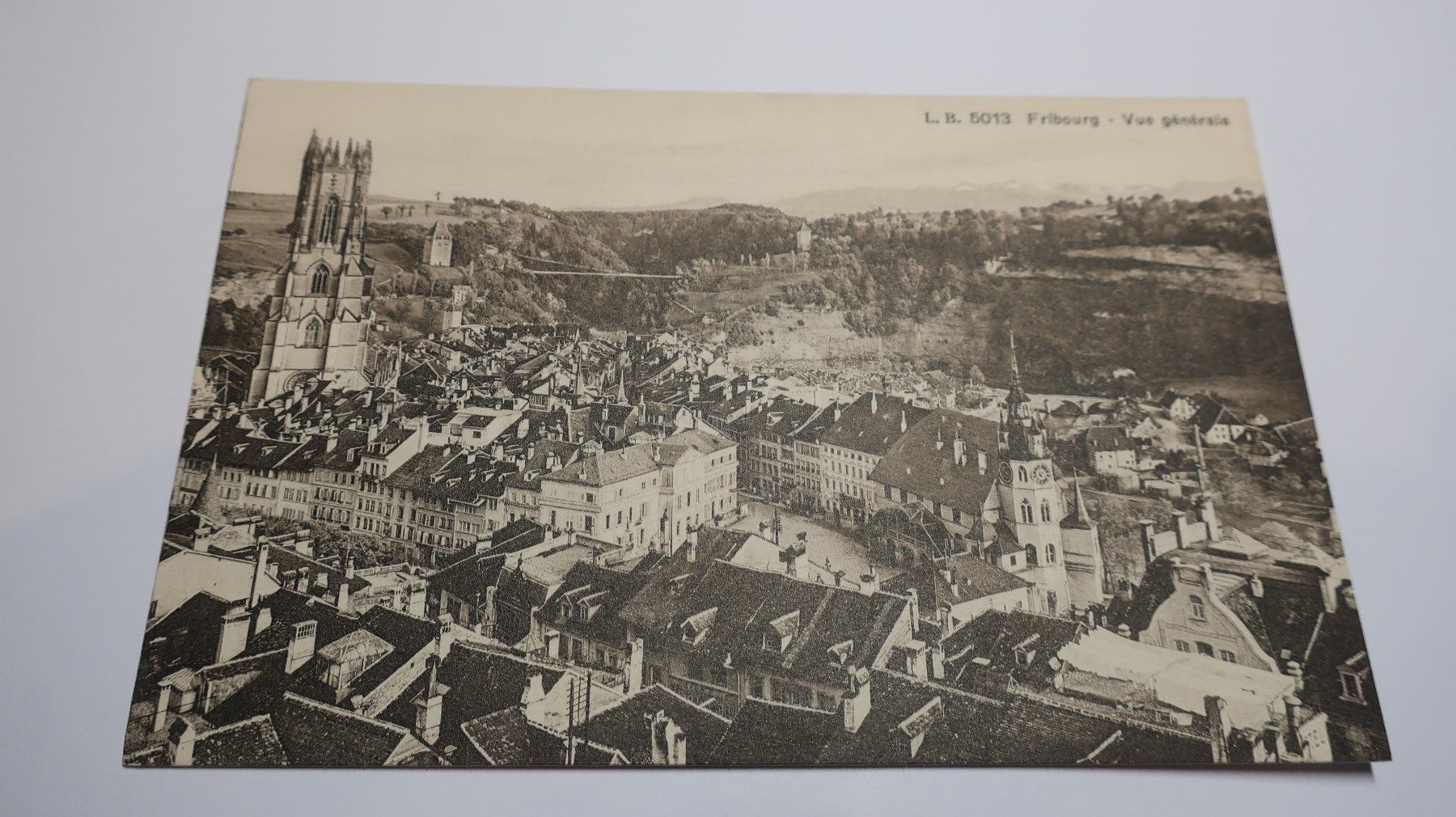 Cartoline postali: Fribourg - Vue générale N° 5013 – Usato da Cormoret venduto da Pascalll2001 1