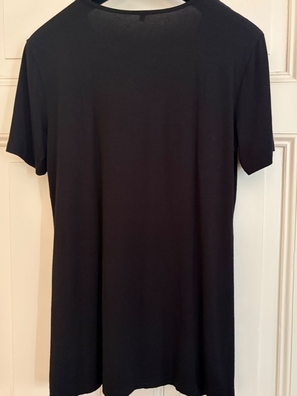 T-shirt: Lässiges Long-Shirt Gr XL – Usato da Uster venduto da pri_6r68 1