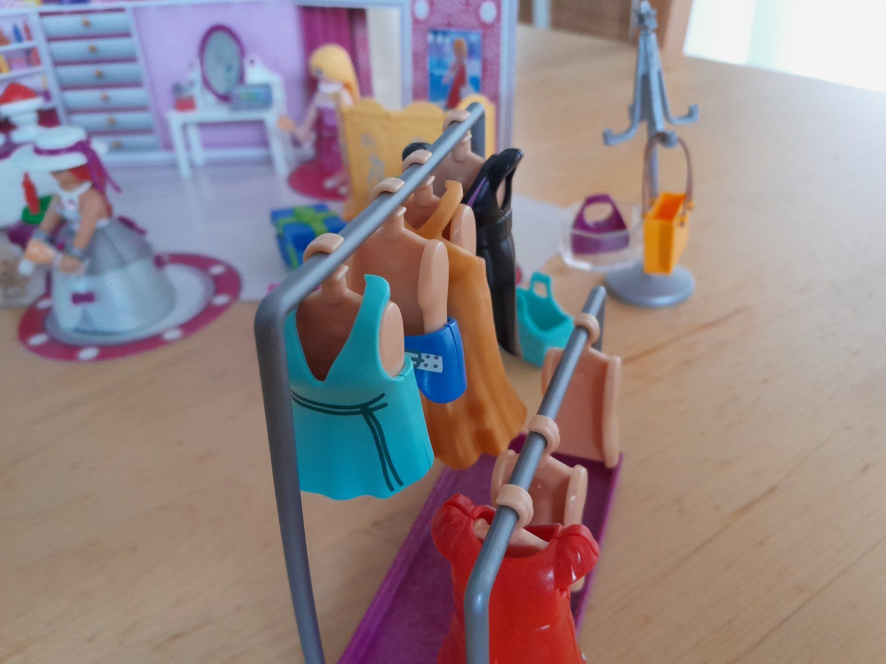 Playmobil Spielzeuge: Playmobil Boutique de Noël – Gebraucht aus Grolley von Montana78 4