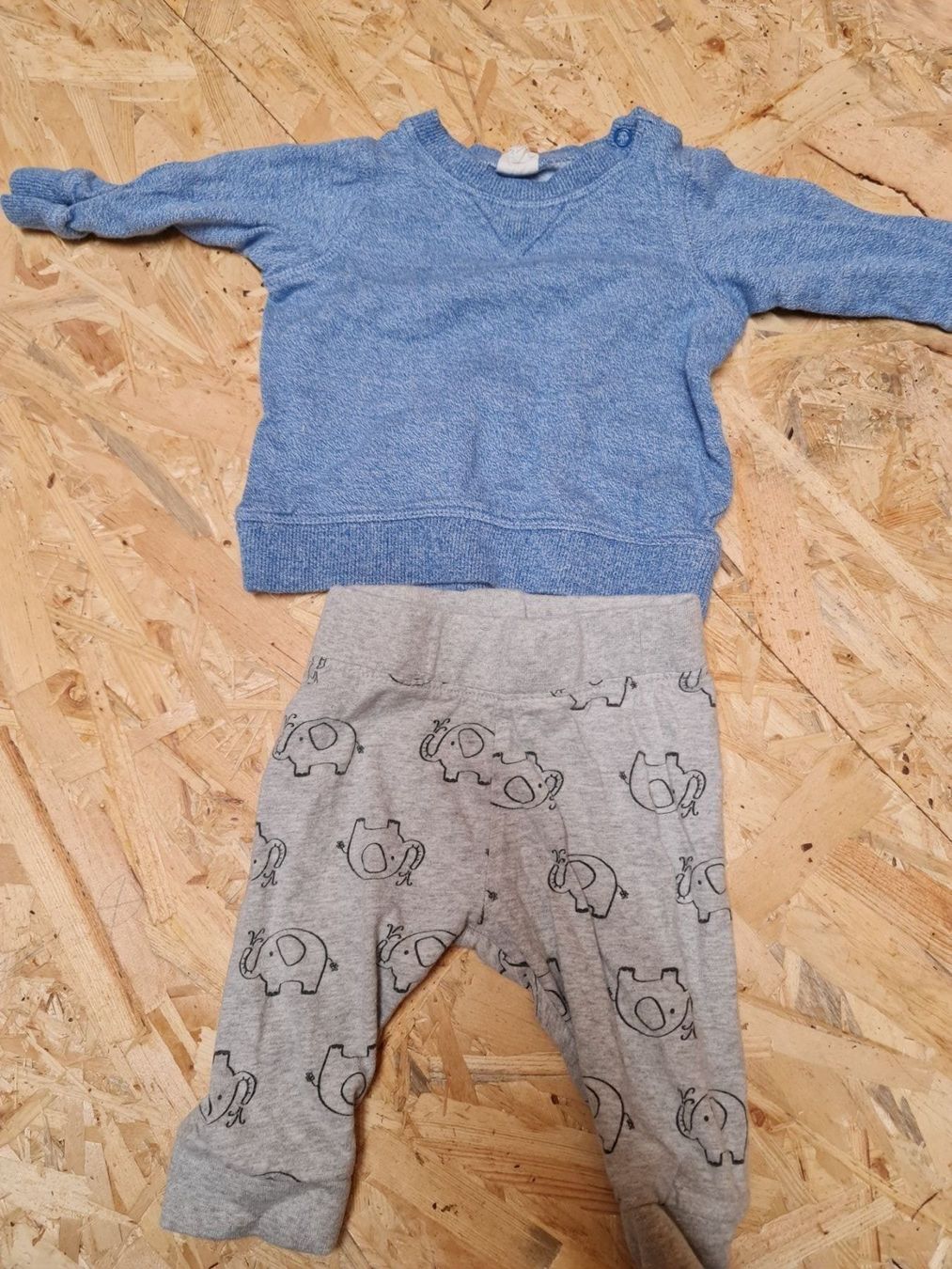 Lotti & Set di vestiti: Baby Trainer Pullover Hose 62/68 – Nuovo (secondo la descrizione) da Berg TG venduto da lisboa.sky