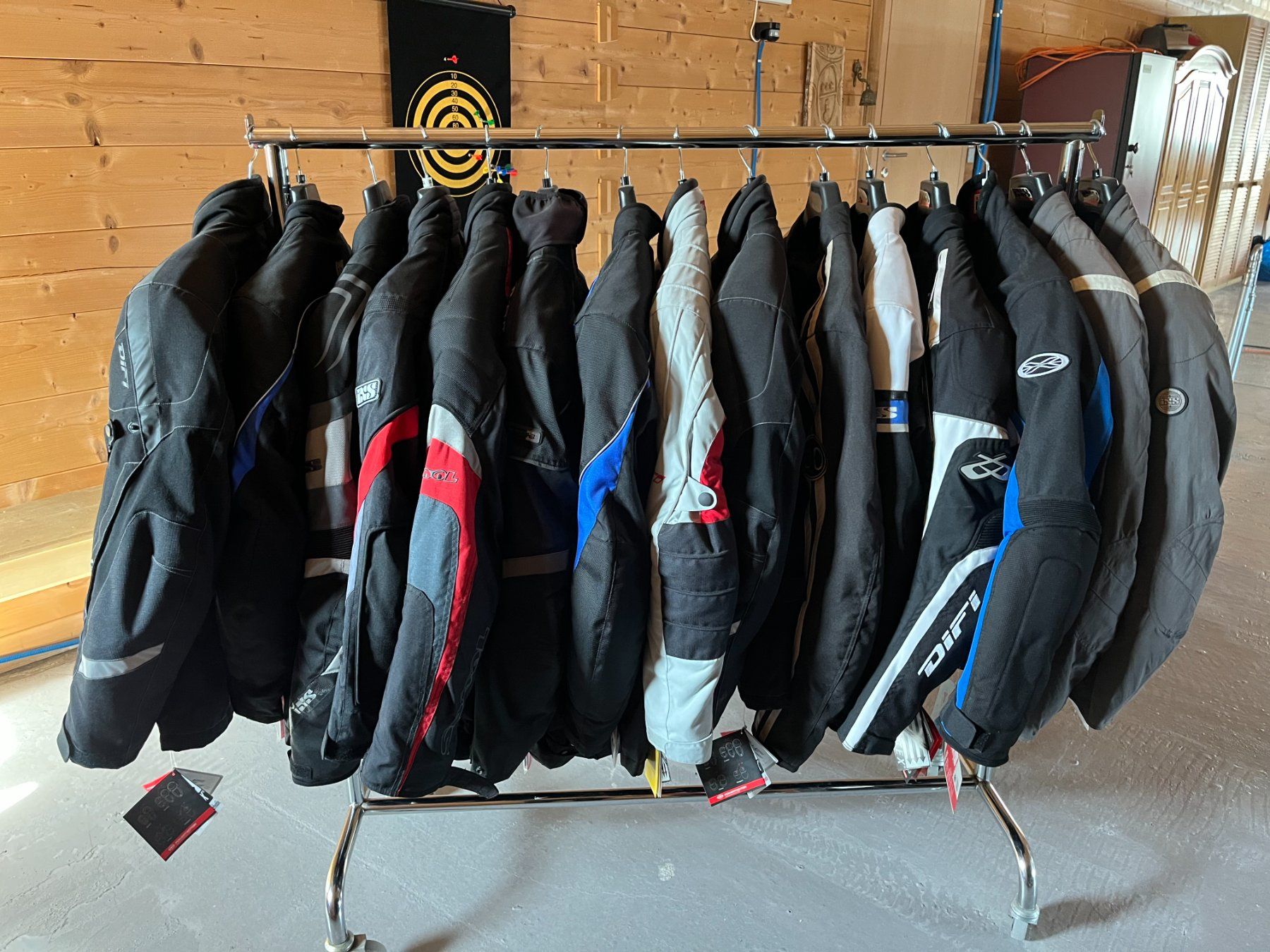 IXS Lotti di vestiti: Motorradbekleidung Restposten – Nuovo (secondo la descrizione) da Schluein venduto da susi34 1