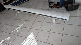 Projektionsleinwand weiss ausziehbar guter Zustand