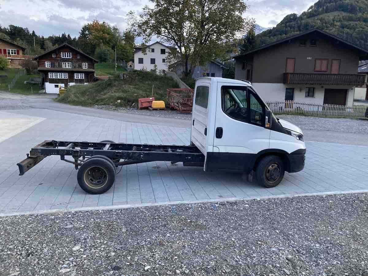 Iveco Veicoli commerciali: Iveco Daily 35C17 – Usato da Emmetten venduto da stuckler 1