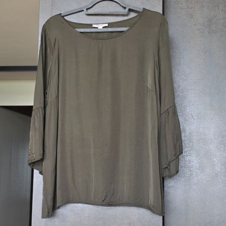 🐸 COMMA BLUSE 44 BRAUNOLIV MIT KL.  LÖCHLI