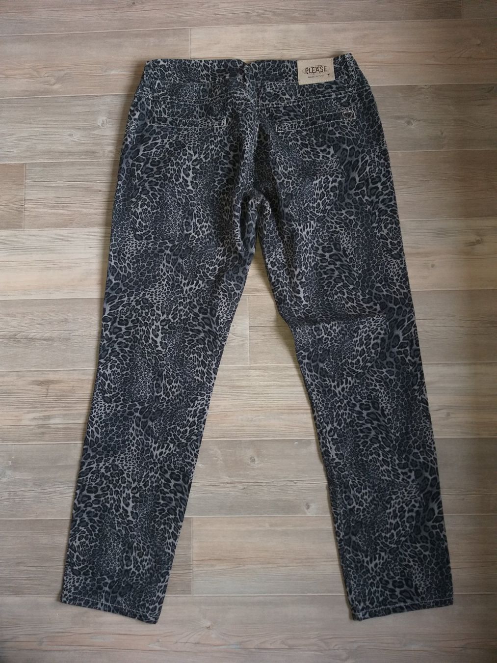 Please Jeans Jeans: Jeans PLEASE P07      Taille / Grosse M – Usato da Cossonay-ville venduto da Super-Price-Quality 4