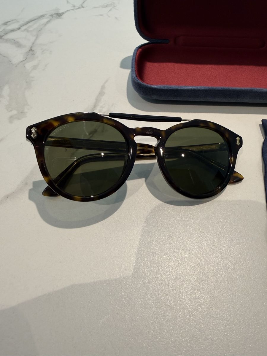 Gucci Occhiali & Lenti: Gucci Sunglasses Tortoiseshell W/ Case & Pouch - Perfect – Nuovo (secondo la descrizione) da Bachenbülach venduto da Dr.Peters 1