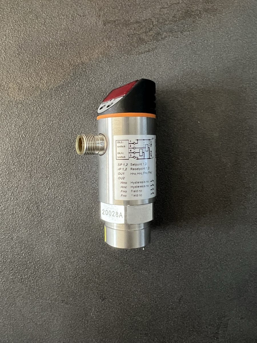 Componenti elettronici: IFM PN2024 Drucksensor mit Display – Usato da Romanshorn venduto da DonRicardoo 2