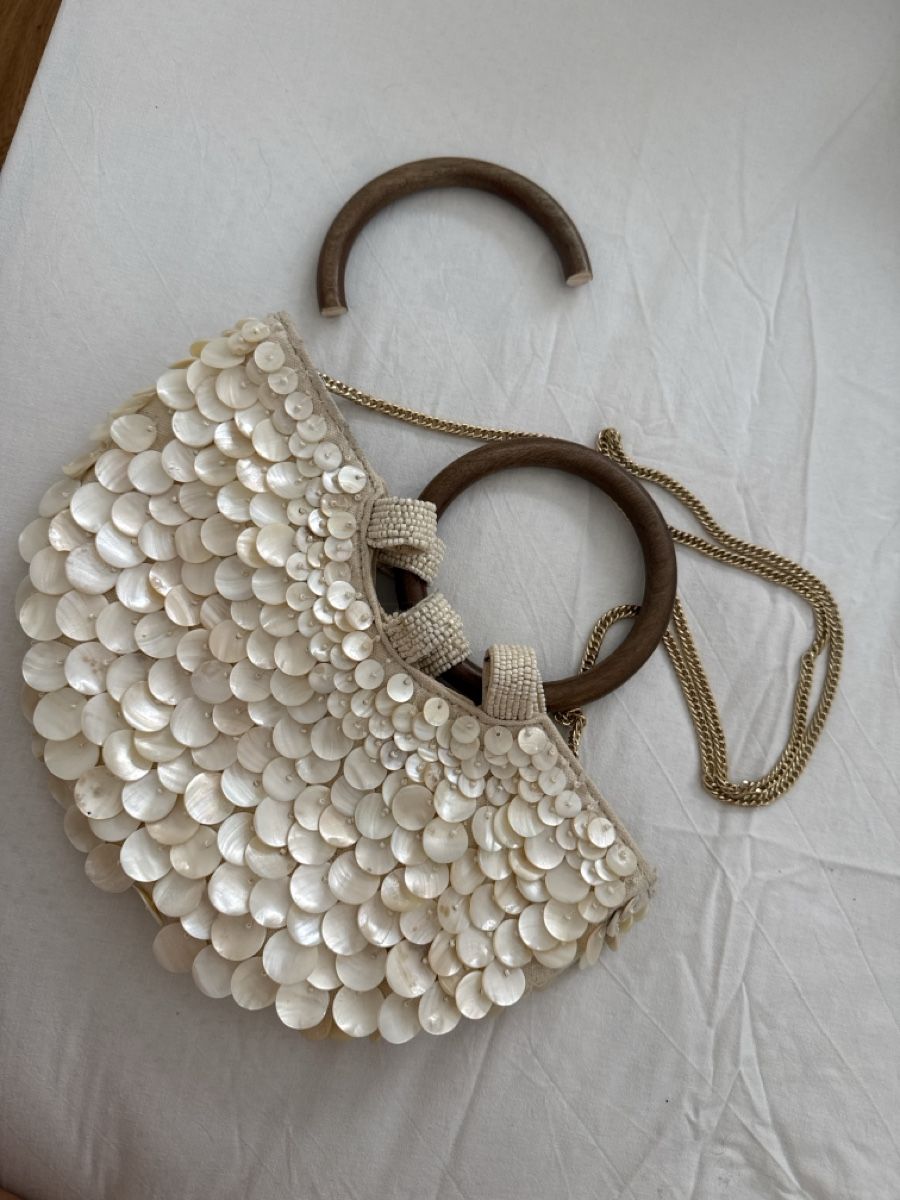 Borse da donna: Hangbag – Difettoso da Nebikon venduto da Preloved_bykelly