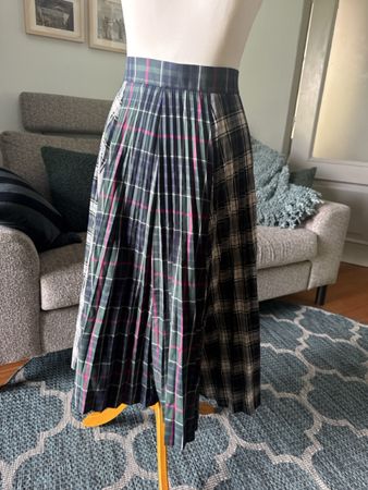 Max&Co. Tartan Pleated Midi Skirt