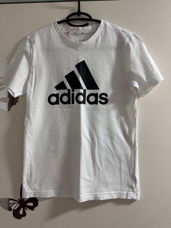 Adidas T-Shirt