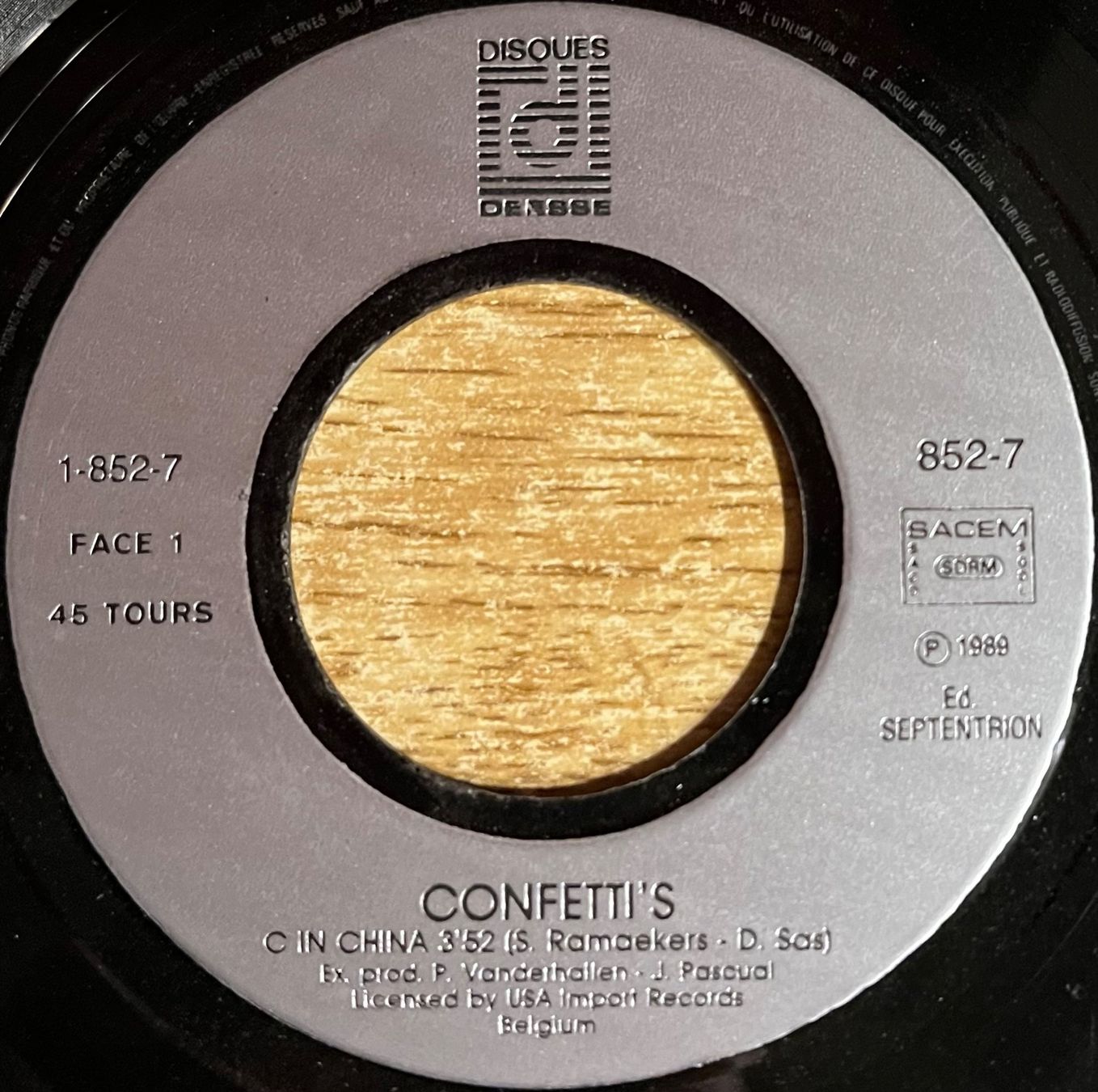 Schallplatten: CONFETTI'S - C IN CHINA – Gebraucht aus Bussigny von vinyl-pas-cher 2