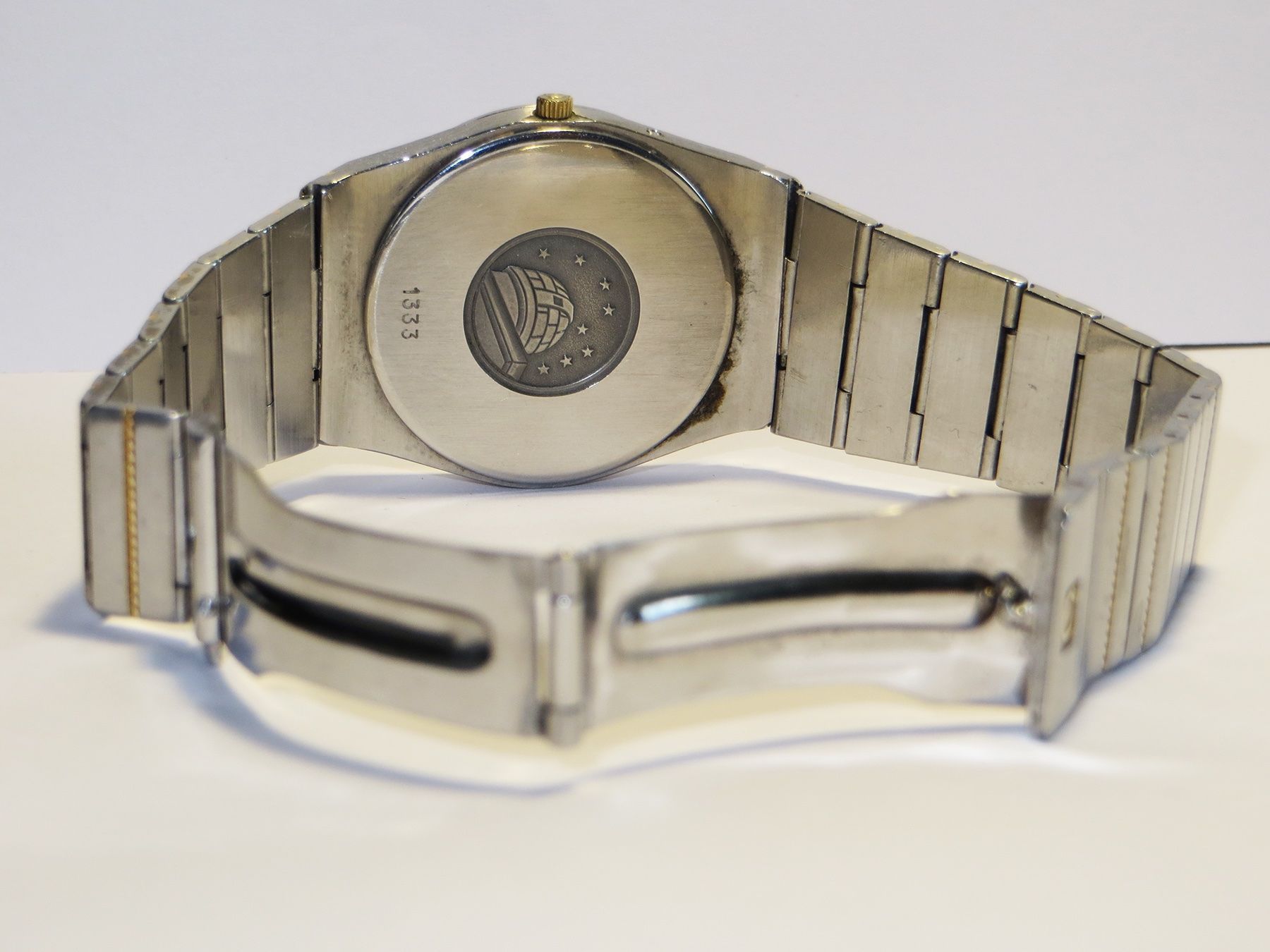 Bracciali & Braccialetti: OMEGA CONSTELLATION CHRONOMETER QUARZ – Usato da Uitikon Waldegg venduto da 05atzgi 1
