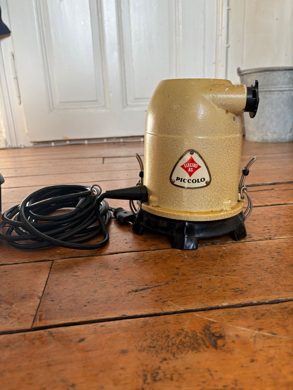 Elettrodomestici da cucina: ELECTRO AS PICCOLO Mixer / Blender / Küchenmaschine – Usato da Winterthur venduto da domenico_84 7
