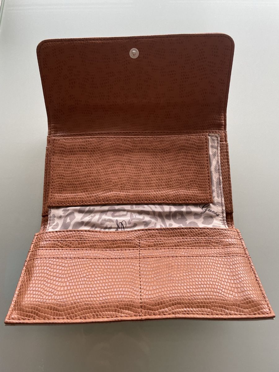 Guess Portamonete: Portefeuille Guess élégant femme neuf – Nuovo e nell'imballaggio originale da Vuadens venduto da Ninaa11 3