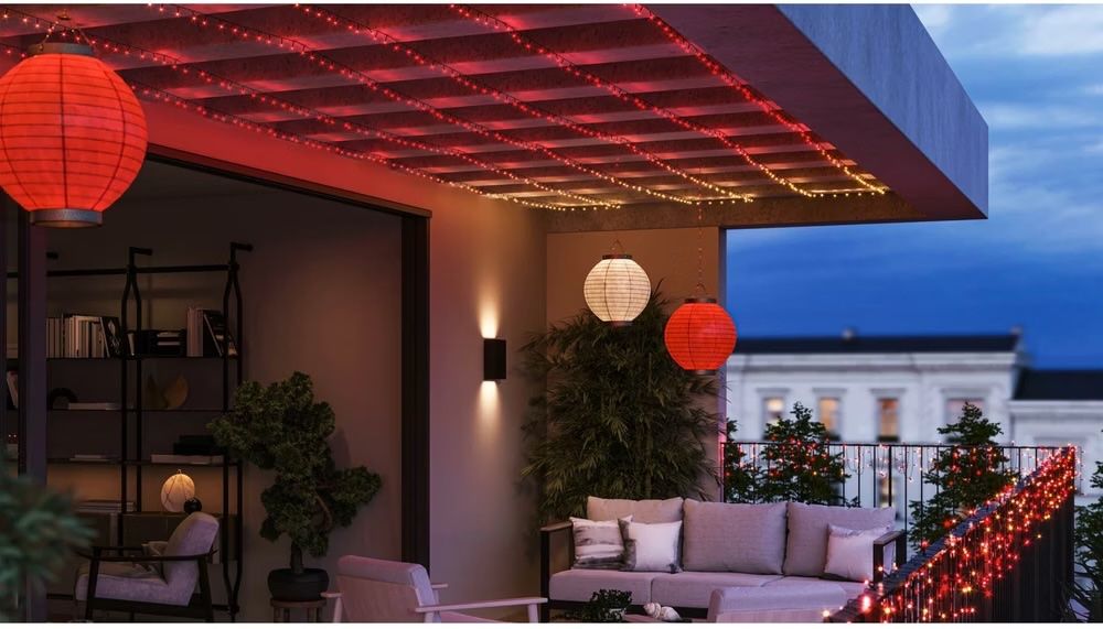 Philips Ghirlande e barre luminose: Philips Hue Lichterkette Festavia 20m+Fernbedienung – Usato da Greifensee venduto da potenza66 3