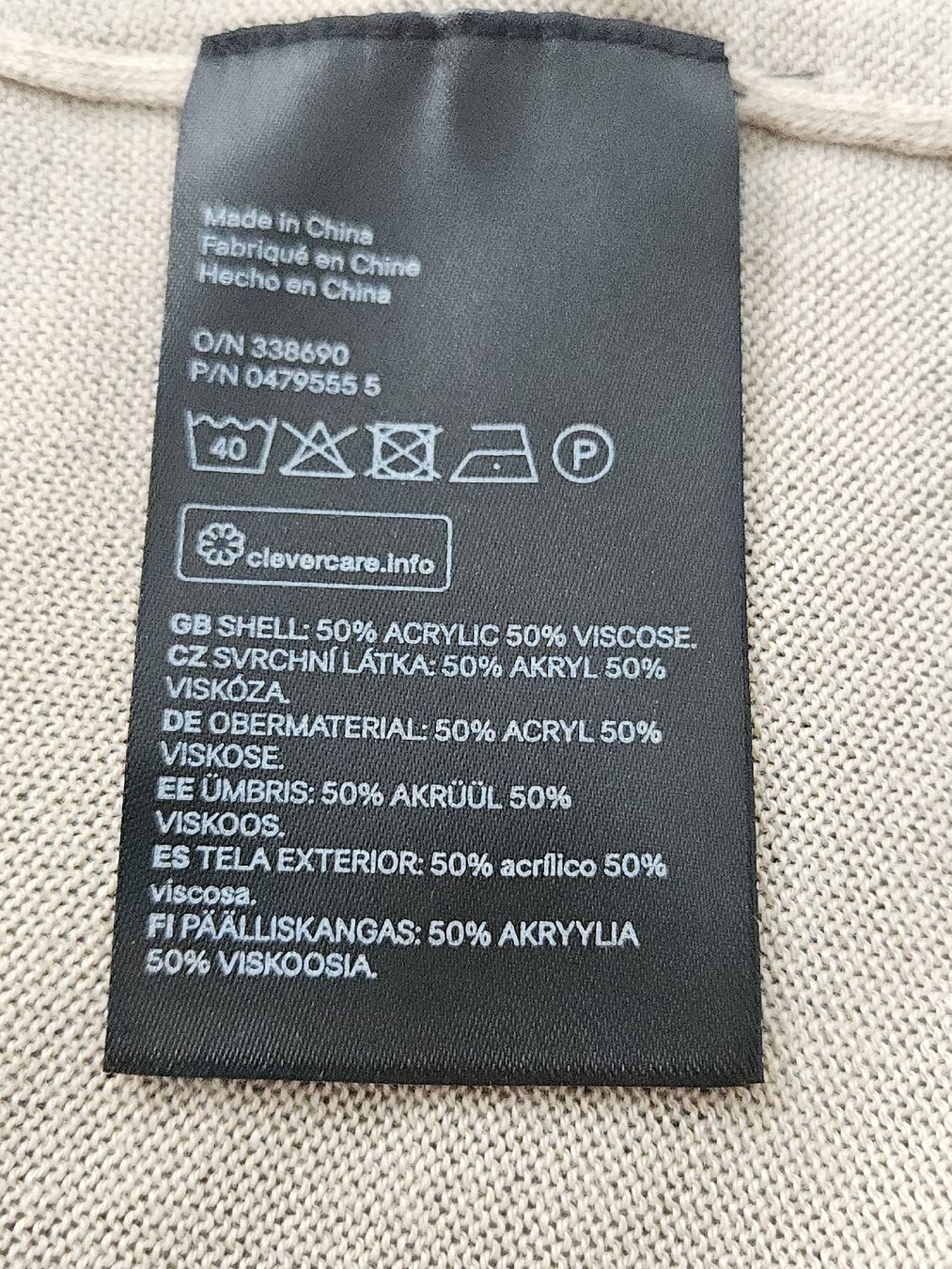H&M Maglioni & Felpe: leichter Pullover H&M – Nuovo (secondo la descrizione) da Wiesendangen venduto da Sinhuk 2