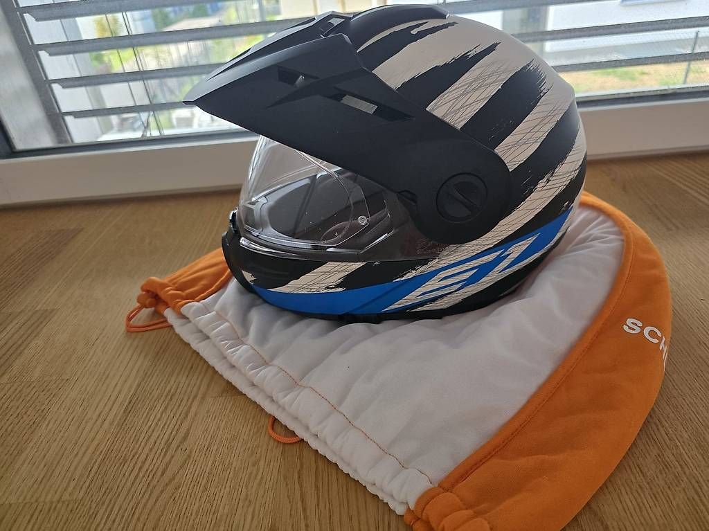 Caschi & visiere: Schuberth E1 flip-up motorcycle helmet – Nuovo (secondo la descrizione) da Stetten AG venduto da AlexandruEP