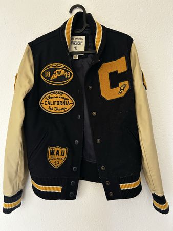 VESTE VARSITY WHO.A.U CALIFORNIE – STYLE AMÉRICAIN