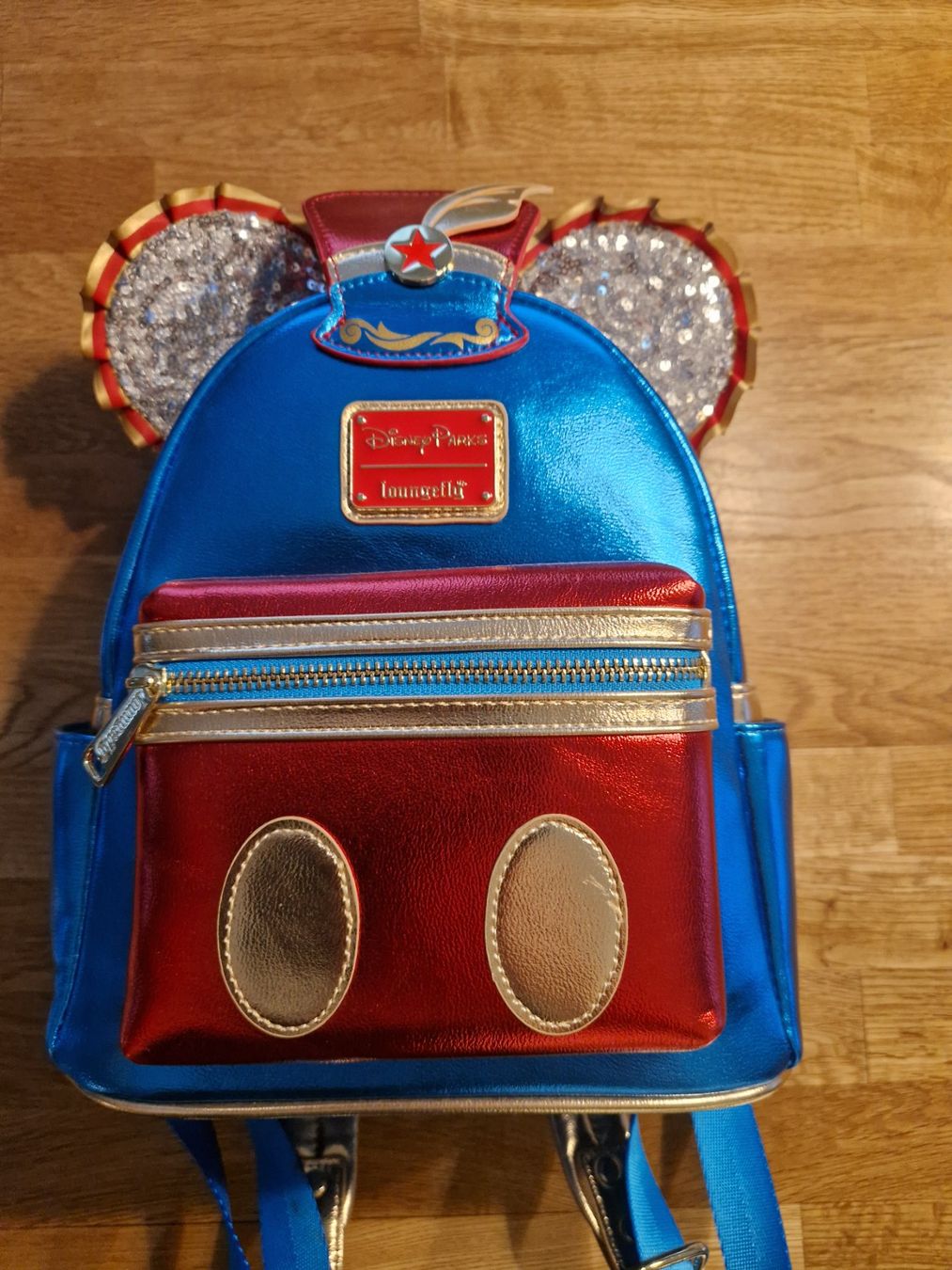 Disney Sacs à dos: Disney Loungefly Limited Edition – Neuf (Voir description) à Kerns par artisamantes