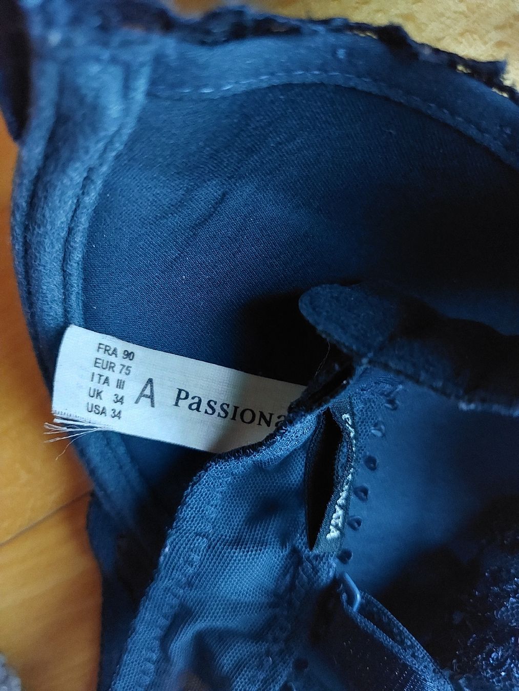 Passionata Altra biancheria intima: Schöner BH 75A – Usato da Landquart venduto da Cedes 2