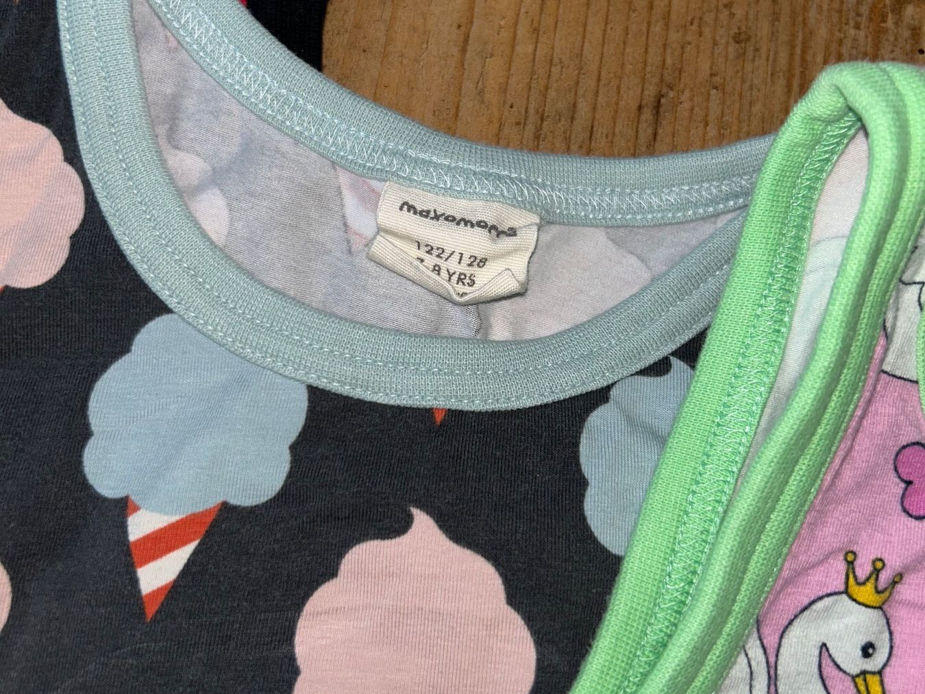 Maxomorra Chemises, T-shirts & Polos: Unterhemden/Tops 122/128 Maxomorra – D'occasion à Safenwil par 2hand_aber_wertvoll 1