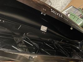 BOX TETTO AUTO spazioso con 500 litri di capacità