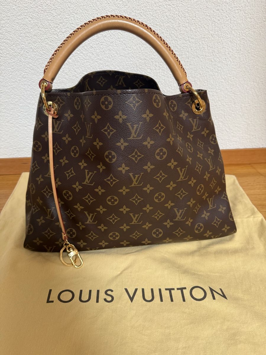Louis Vuitton Borse da donna: Louis Vuitton Artsy MM Monogram M40249 – Nuovo (secondo la descrizione) da Thalwil venduto da Melly011 1