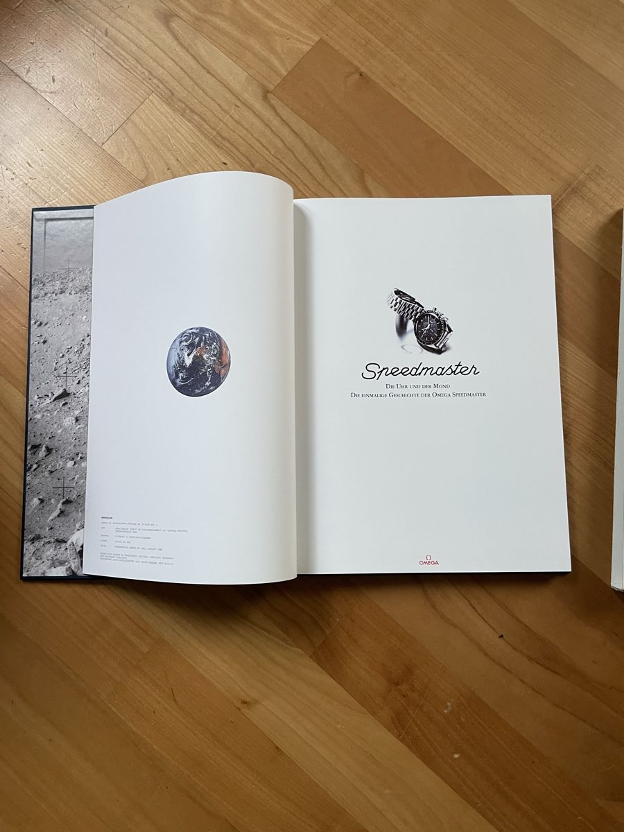 Libri: Buch Omega Speedmaster Professional  – Nuovo (secondo la descrizione) da Biel/Bienne venduto da Urbue 1