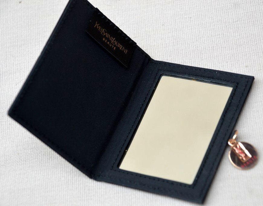 Taschenspiege Yves Saint Laurent miroir de poche Kaufen auf Ricardo