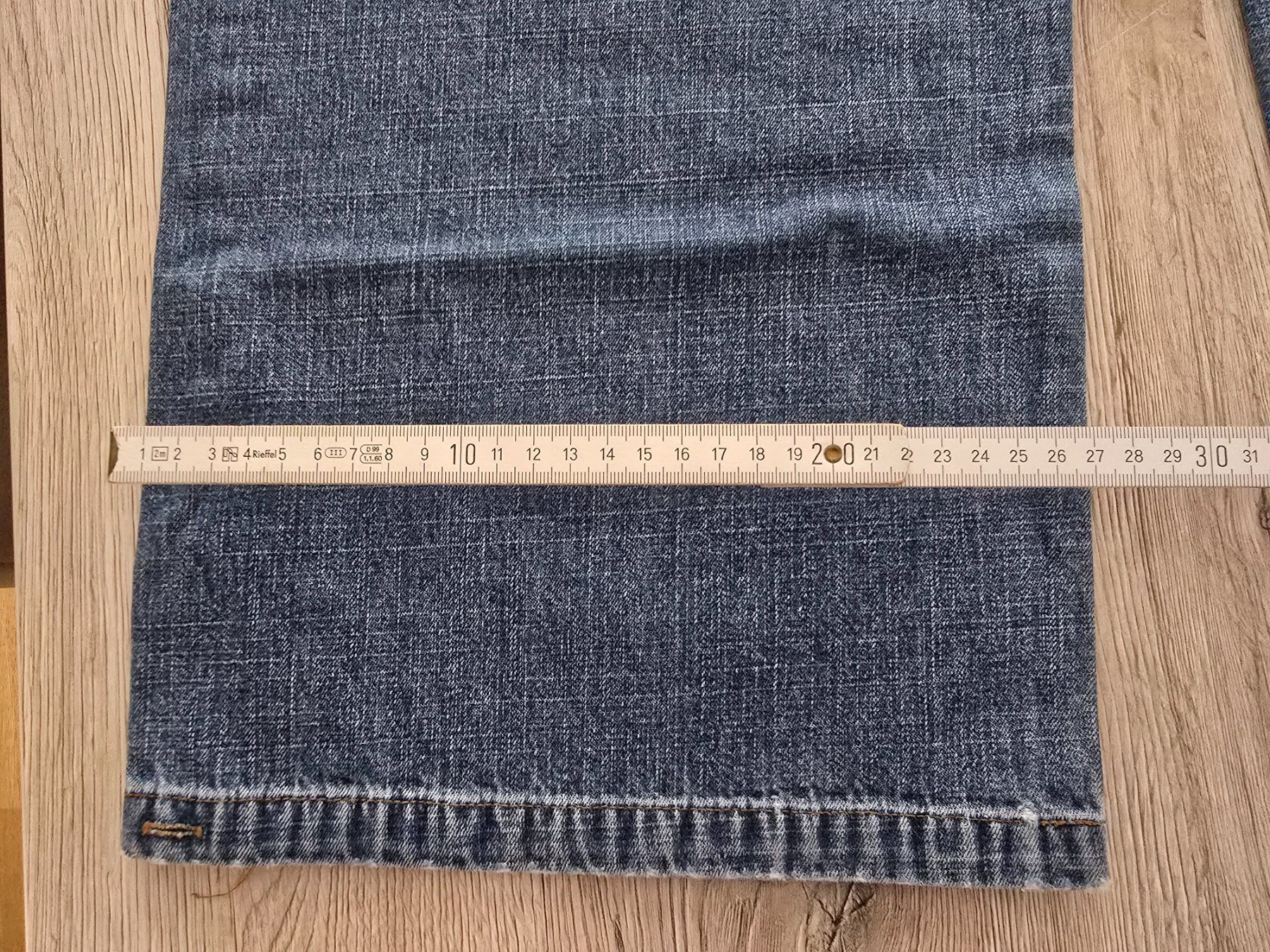 Jeans: Energy Jeans Gr. 44, Top Zustand – Usato da Zürich venduto da Sustainability 3