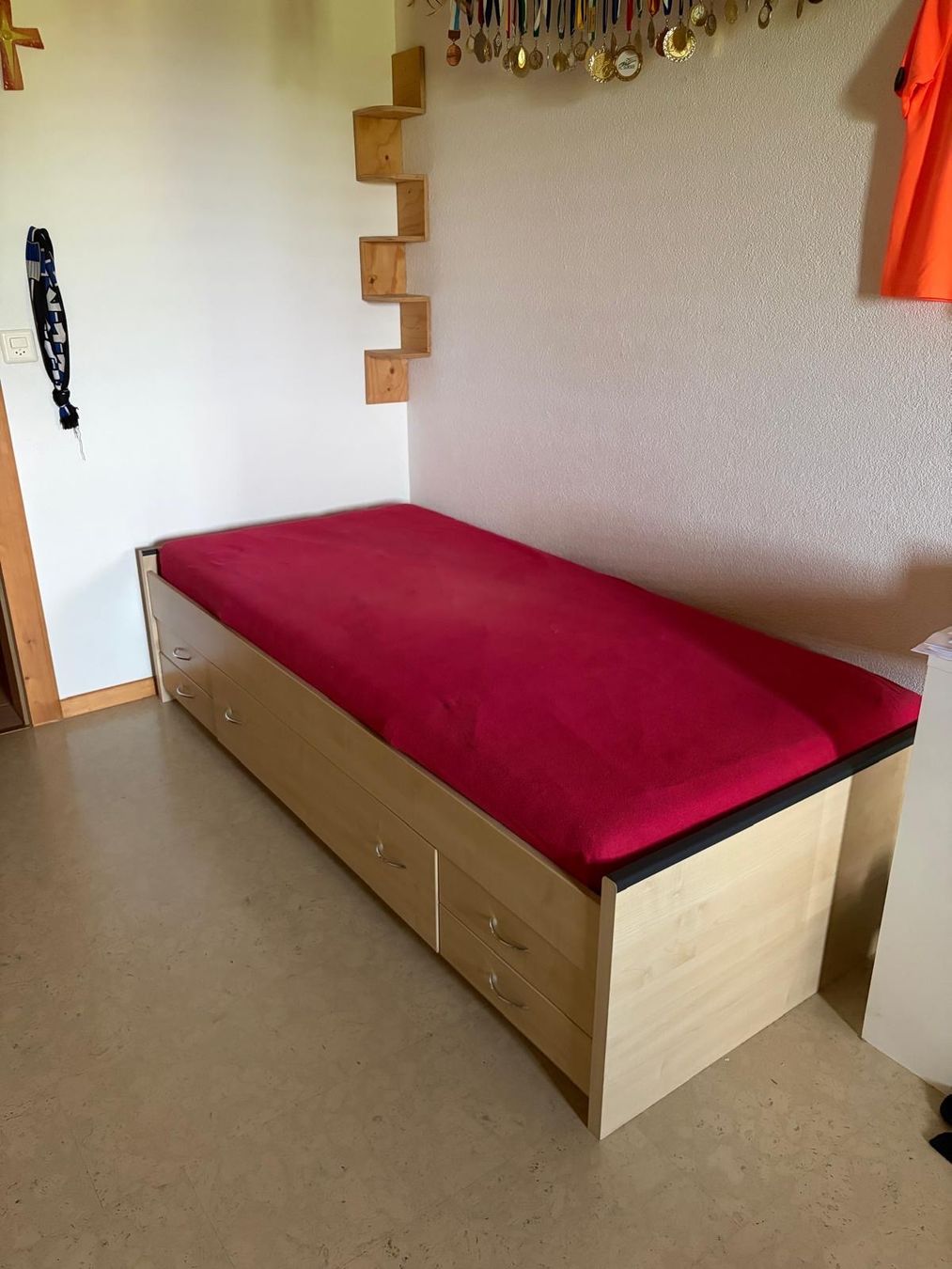 Letti: Kinderzimmer – Usato da Entlebuch venduto da cre_2t8h 5