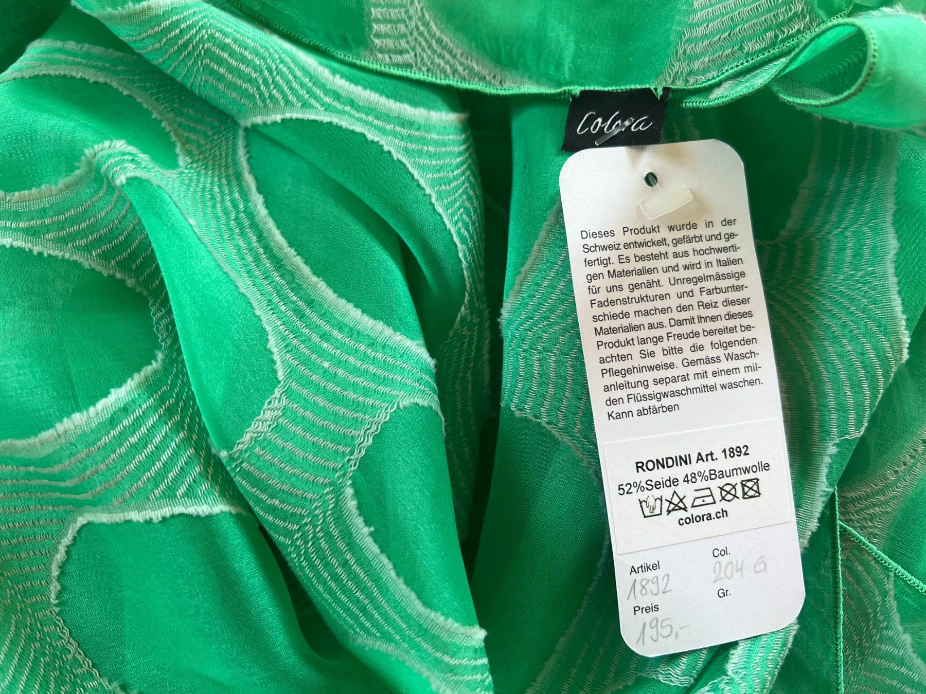 Colora Foulard & Sciarpe: Colora Schal, 52% Seide, Grün, NEU – Nuovo e nell'imballaggio originale da Worb venduto da farben20zauber 1
