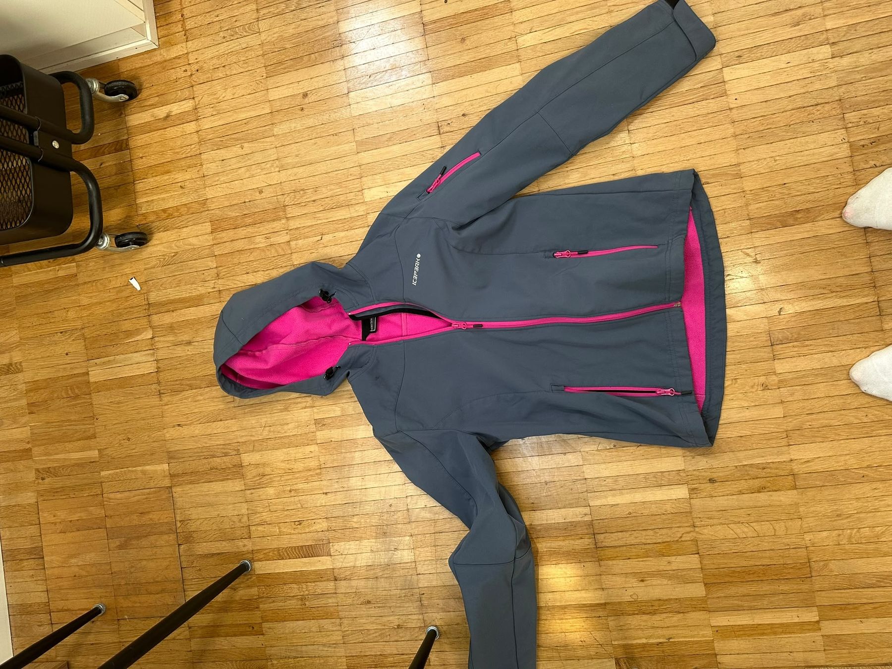 Icepeak Vestes: Icepeak Softshelljacke Damen grau pink – D'occasion à Sarnen par TopOccProd