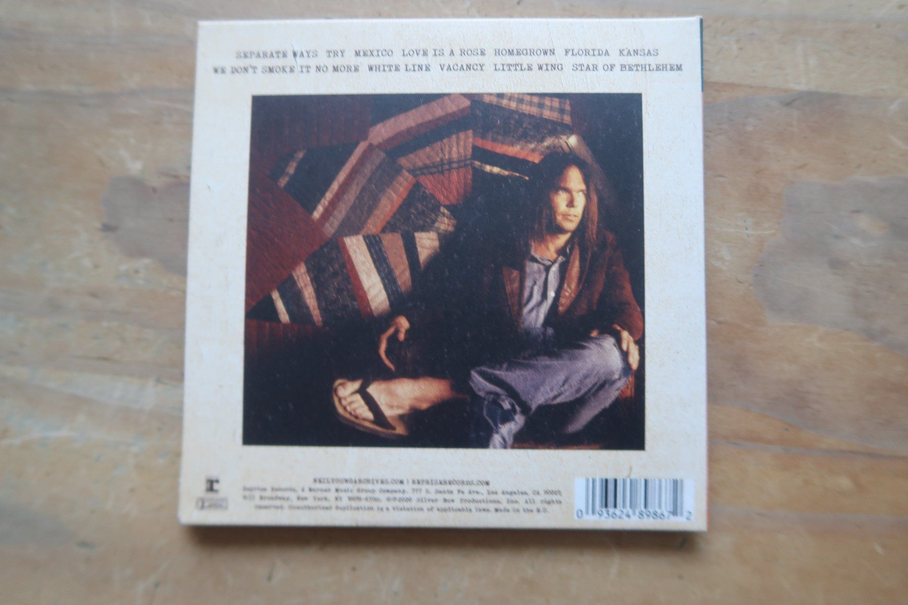 CD: NEIL YOUNG - HOMEGROWN - CD – Usato da Basel venduto da Patiscat 1