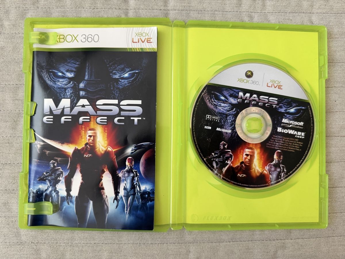 Microsoft Spiele: Mass Effect für Xbox 360 – Gebraucht aus Thunstetten von Virus_33 1