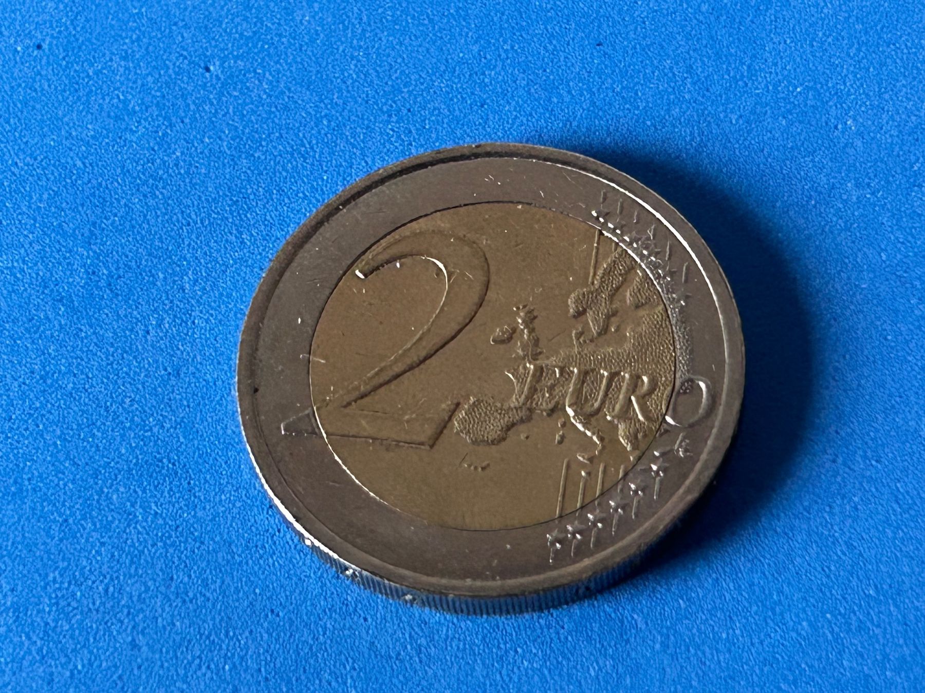Tutti le monete: Slovakia - 2 Euro 2011 Circulated – Usato da Corcelles NE venduto da AJKader 3
