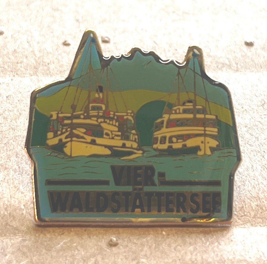 Swiss Placchette & Badge: Pin, Vierwaldstättersee Schiff – Usato da Obernau venduto da Wgnom