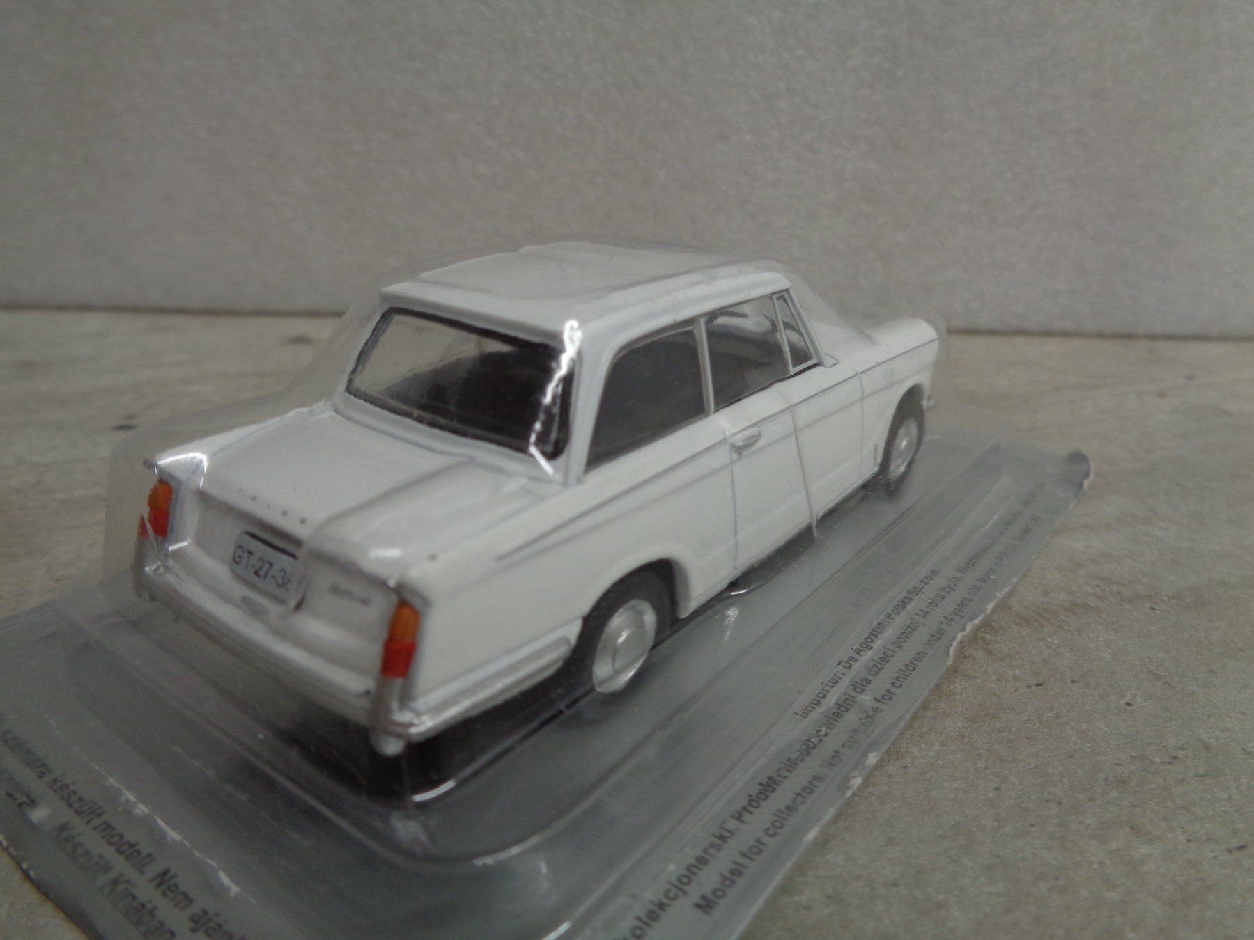 Triumph Modellini d'auto: Ist 1:43 Triumph Herald – Nuovo e nell'imballaggio originale da Reconvilier venduto da rallycar 3