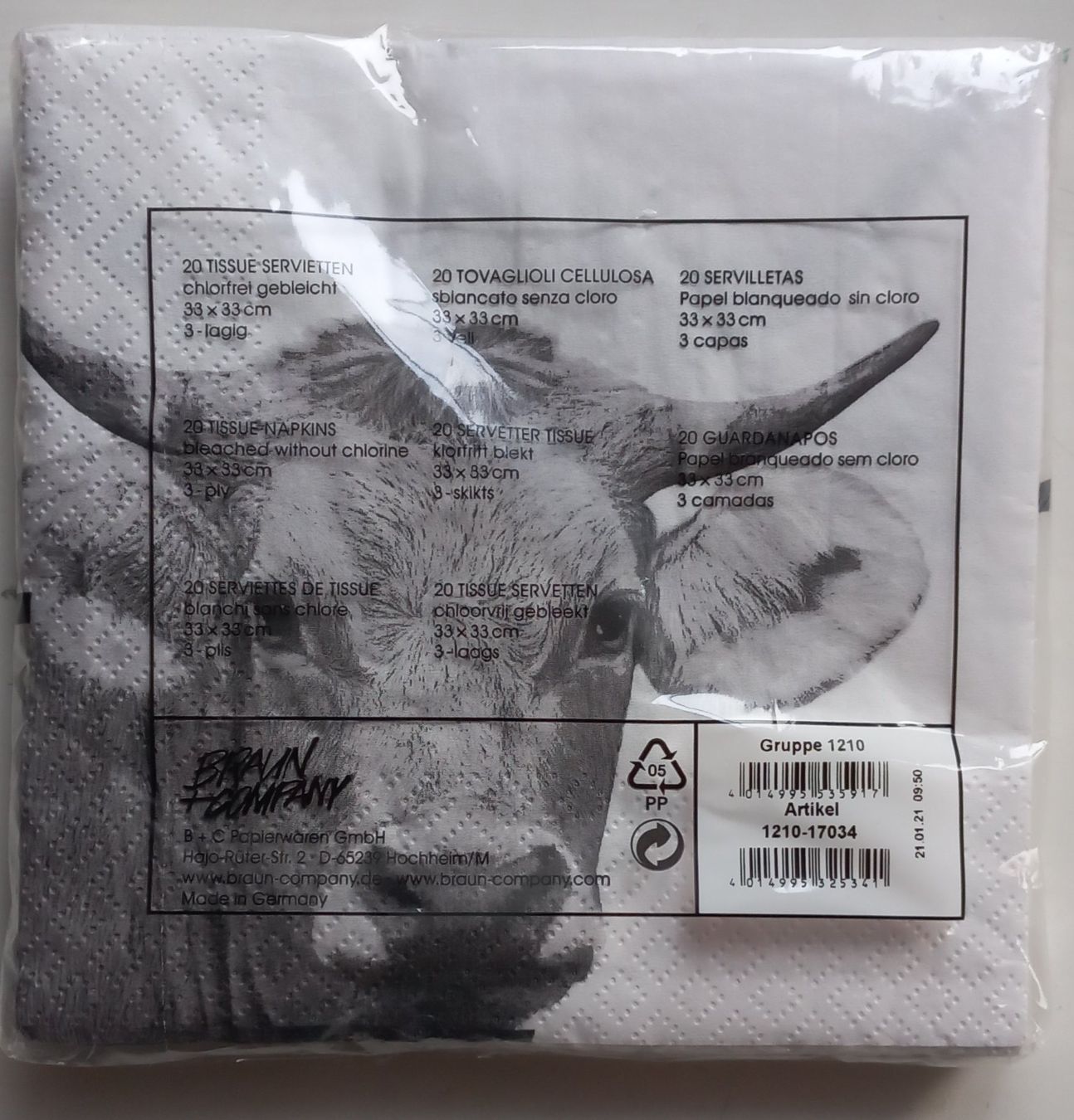 Servietten: Servietten mit Kuh-Motiv – Neu und originalverpackt aus Beckenried von Wmarcie 1