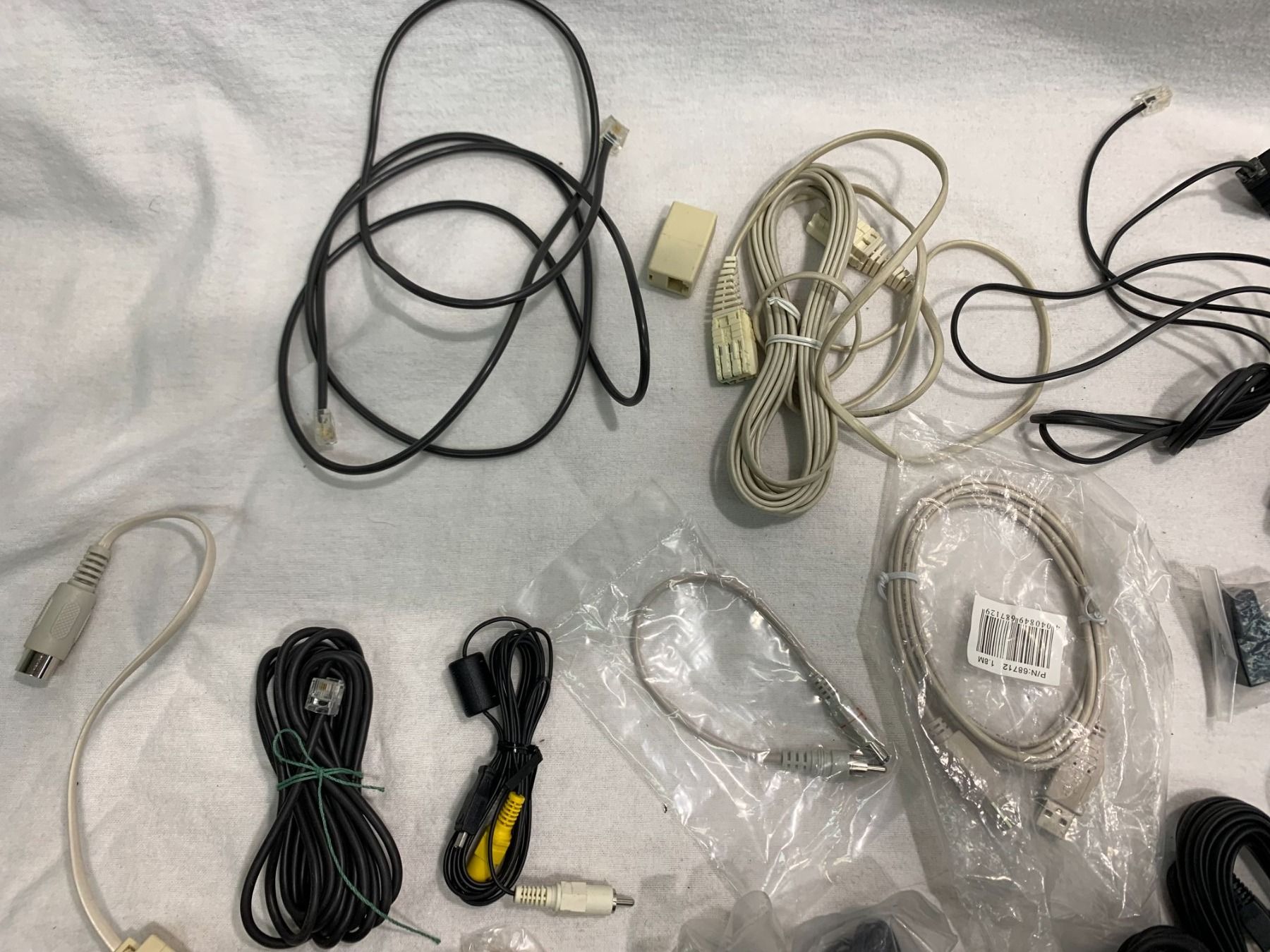 Cavi: Diverse Kabel (S421) – Nuovo (secondo la descrizione) da Däniken SO venduto da Profog1 1