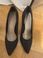 Pumps New Look schwarz Textur Absatz Grösse 38 gebraucht