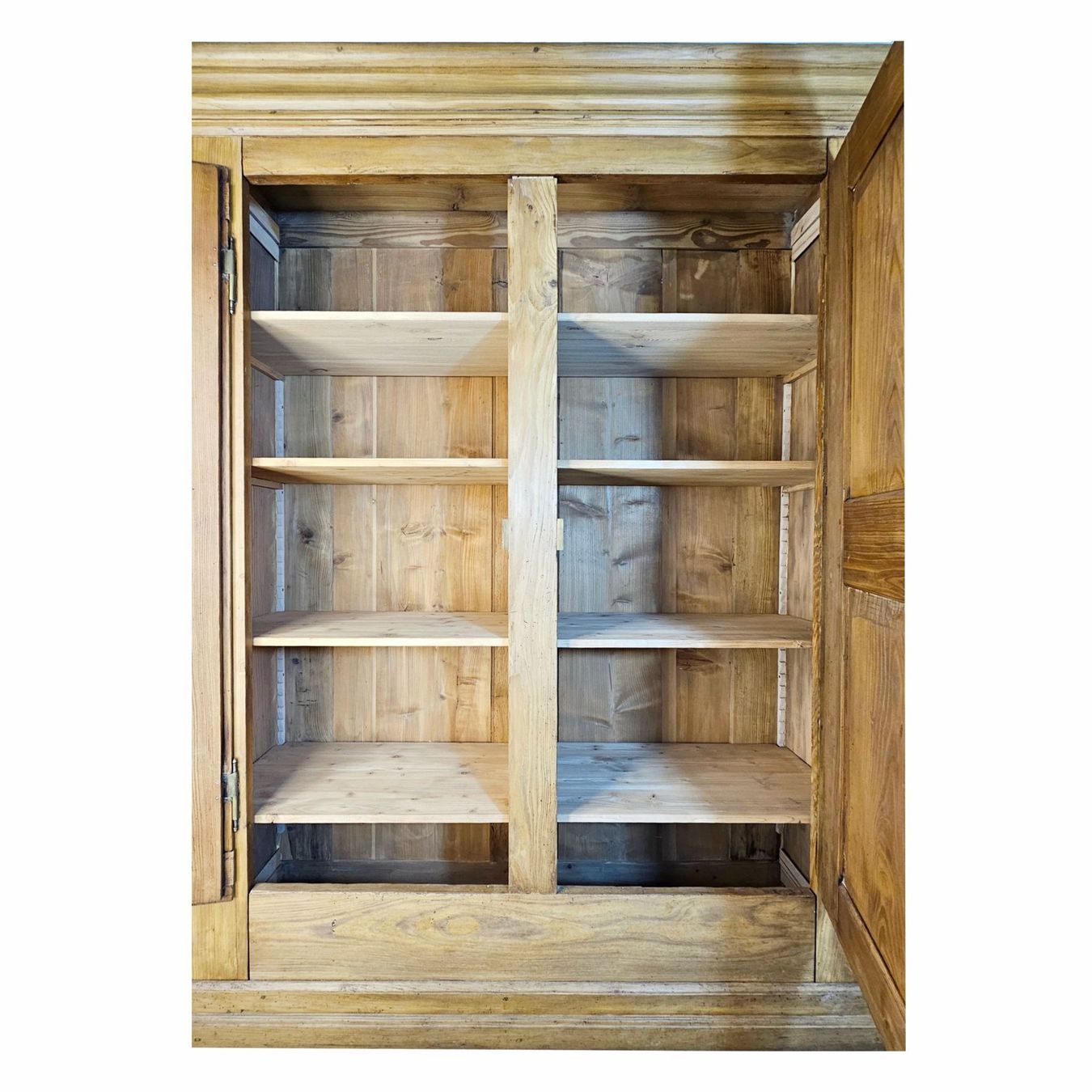 Armadi: Schöner antiker Tannenschrank – Usato da Reinach BL venduto da factory-shops 3