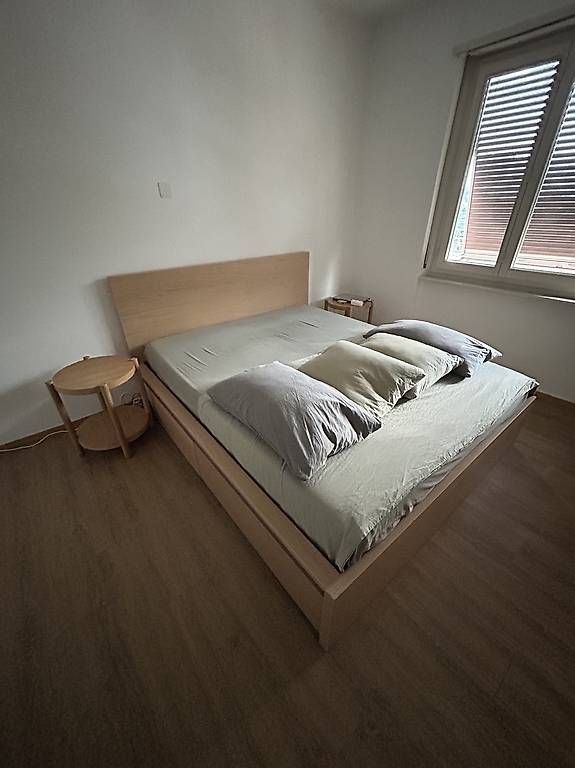 Ikea Betten: Camera completa IKEA  letto-comodini-armadio – Gebraucht aus Arbedo von peg_857m